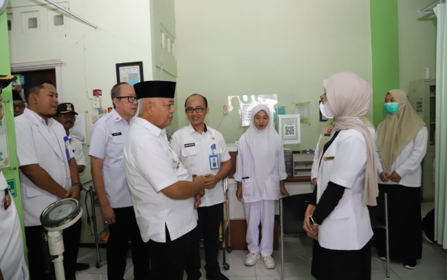 Peninjauan layanan kesehatan Puskesmas Gondanglegi