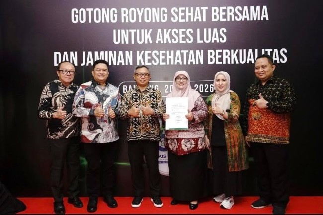 foto bersama.