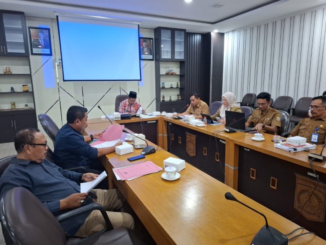 Pembahasan Perda RPJPD yang berlangsung pada beberapa waktu lalu. (Foto: Fraksi Gerindra DPRD Kabupaten Malang for JatimTIMES)