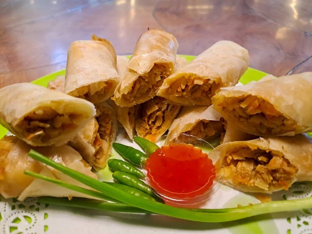Lumpia semarang. (Foto: iStock)