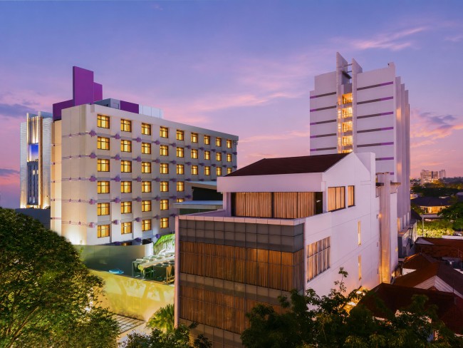 Tampak depan bangunan Mercure Surabaya Grand Mirama. (Foto: istimewa)