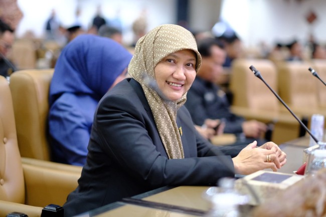 Ketua Fraksi PKS DPRD Jatim Lilik Hendarwati.