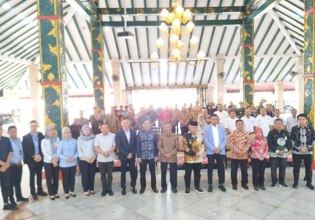 foto bersama.